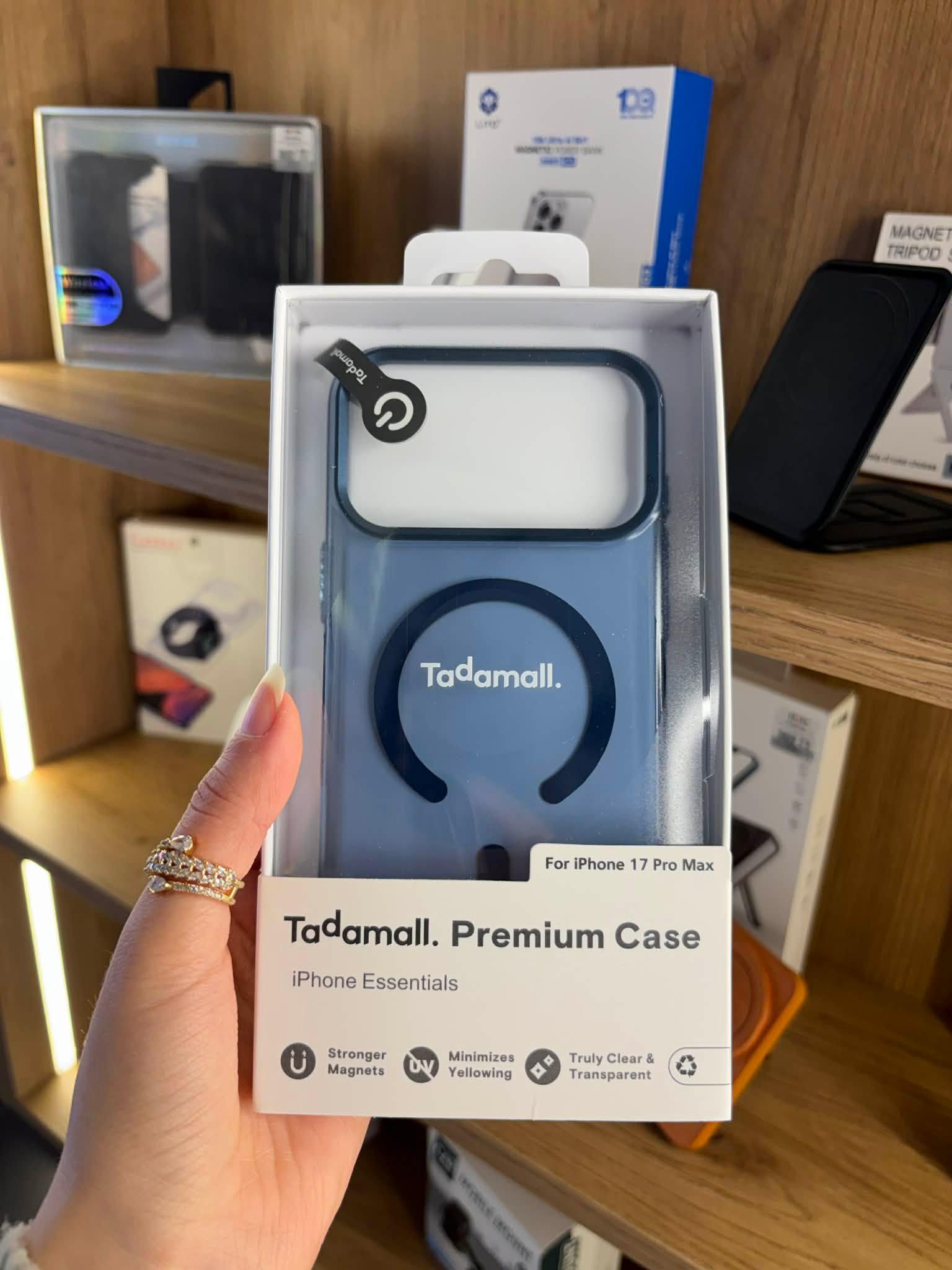 CASE TADAMALL IP 17 PM BLEU